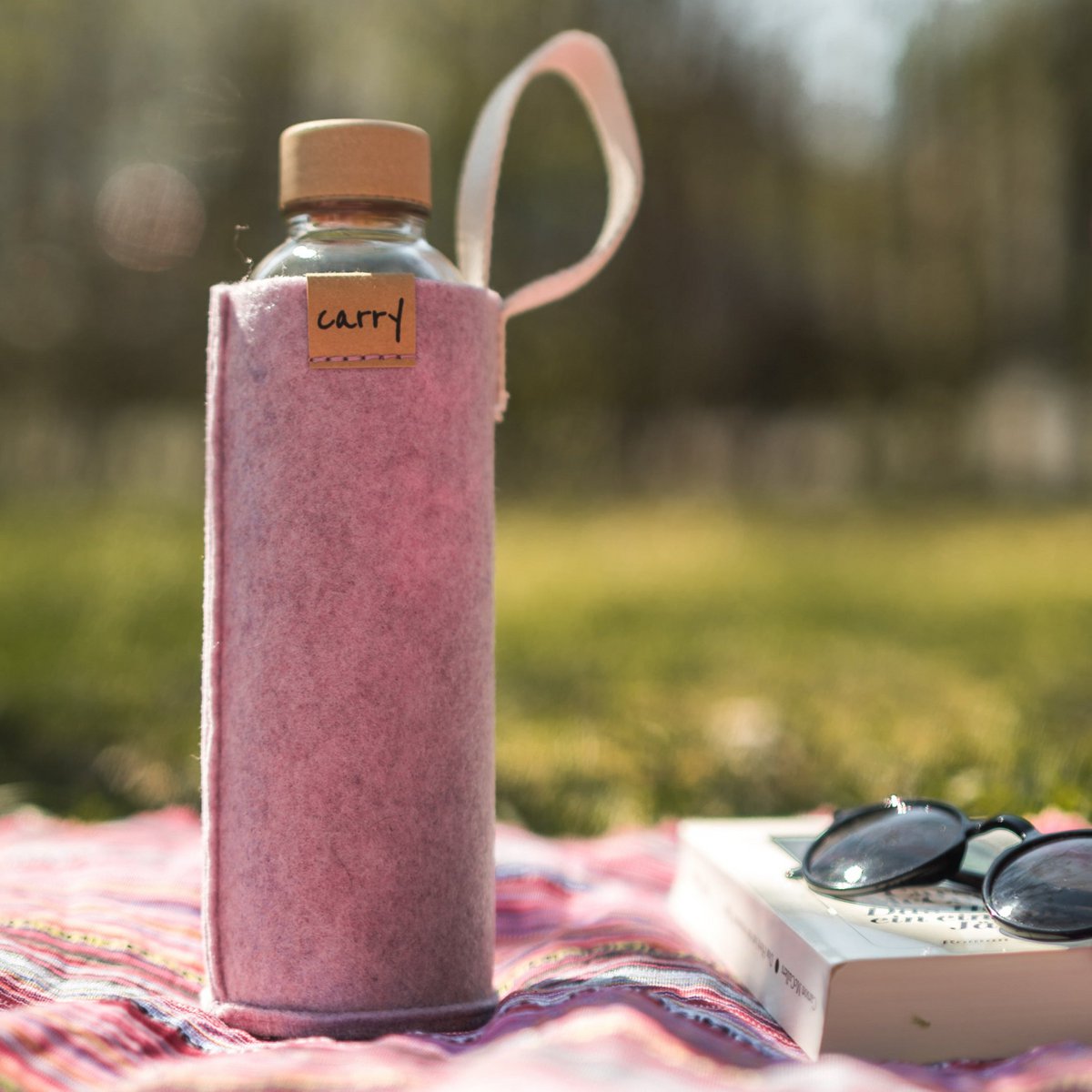 CARRY Flaschenhülle aus Filz – handgemacht & nachhaltig