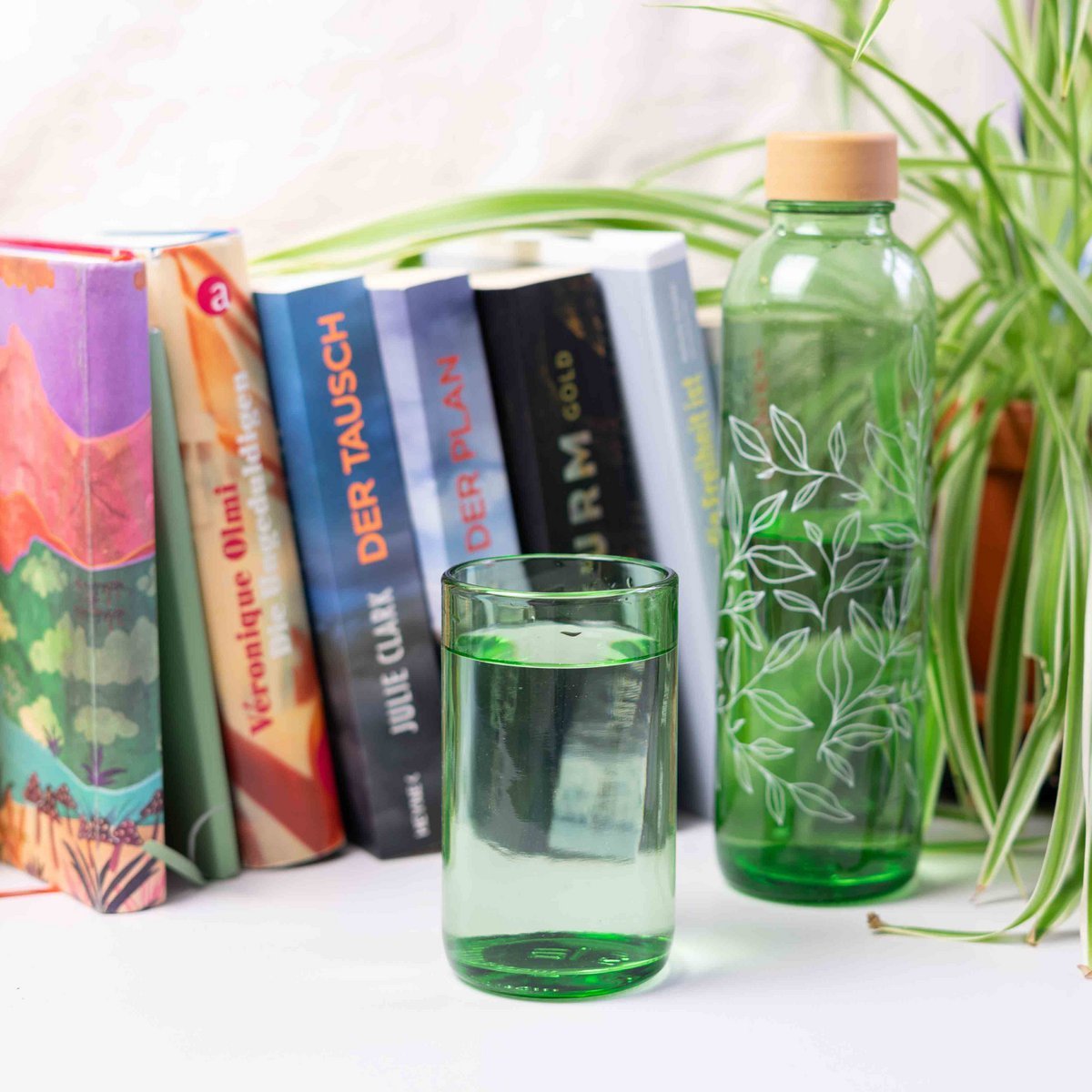 CARRY Glasflasche – Green Harmony 0,7 L