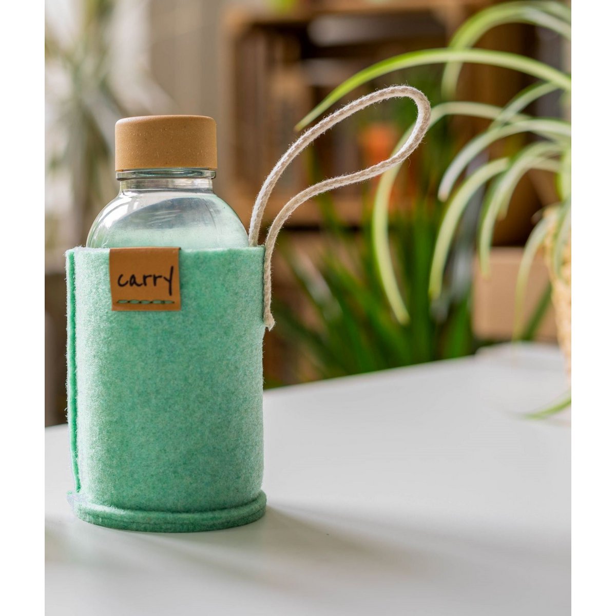 CARRY Flaschenhülle aus Filz – handgemacht & nachhaltig