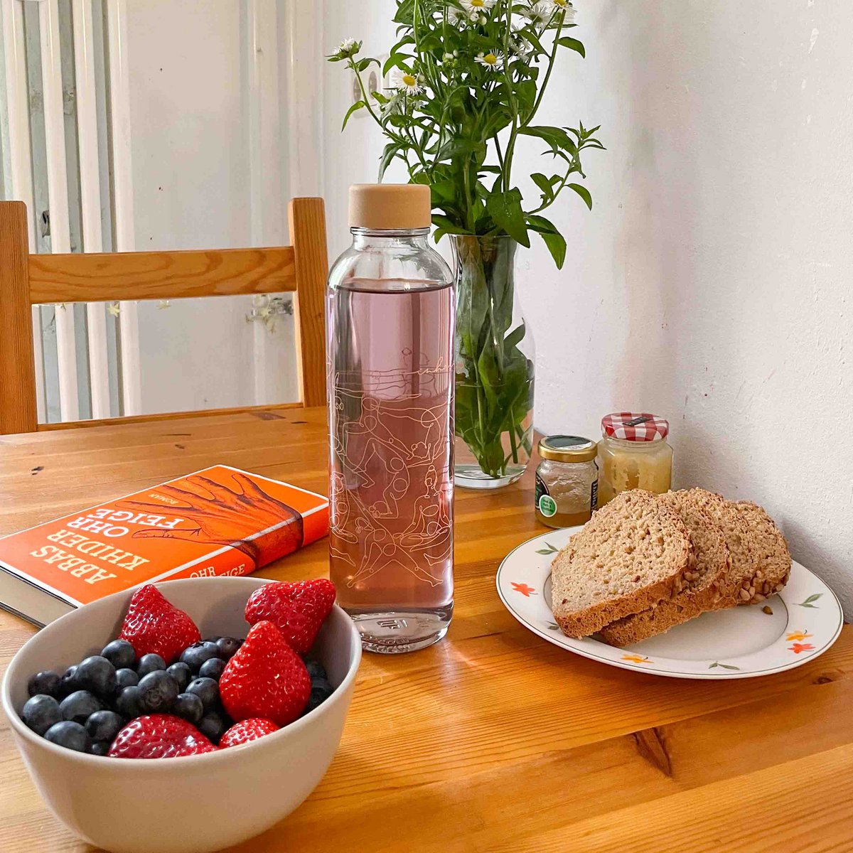 CARRY Glasflasche – Inhale & Exhale 0,7 L